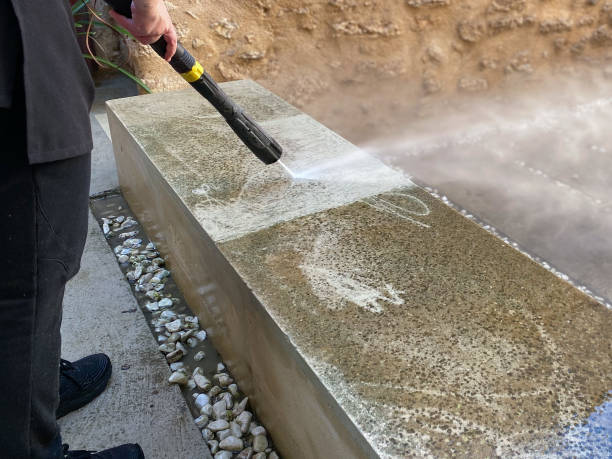 Best Commercial Building Pressure Washing  in Deland, FL